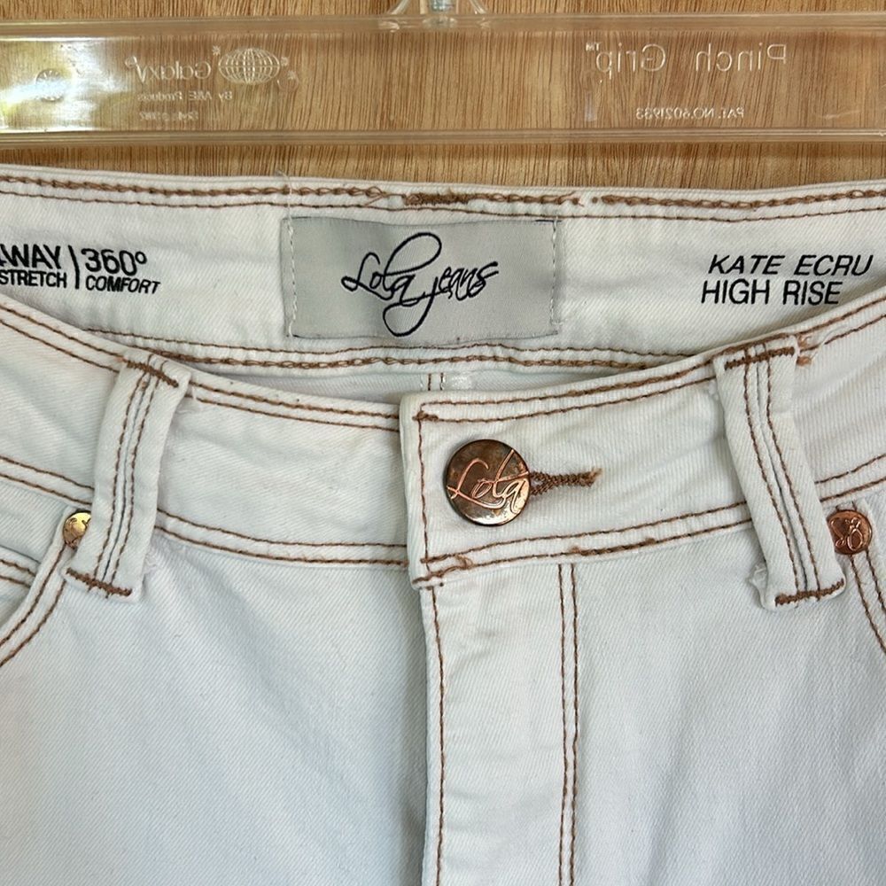 Lola Jeans Kate crew high rise four way 360 comfort stretch Lively ECRU size 4 - Picture 4 of 13